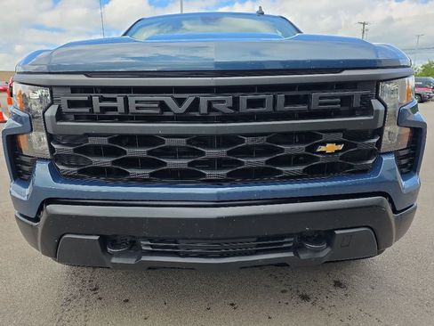 Used 2024 Chevrolet Silverado 1500 W/T w/ WT Value Package AWD/4WD image 2