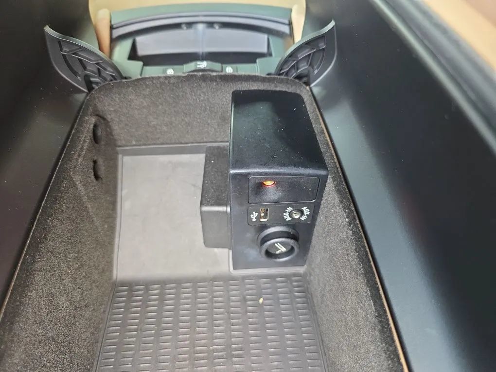 Used 2015 BMW 750Li RWD image 39
