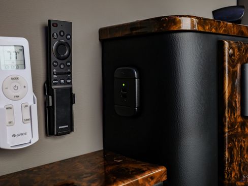 Used 2023 Mercedes-Benz Sprinter 3500 image 93