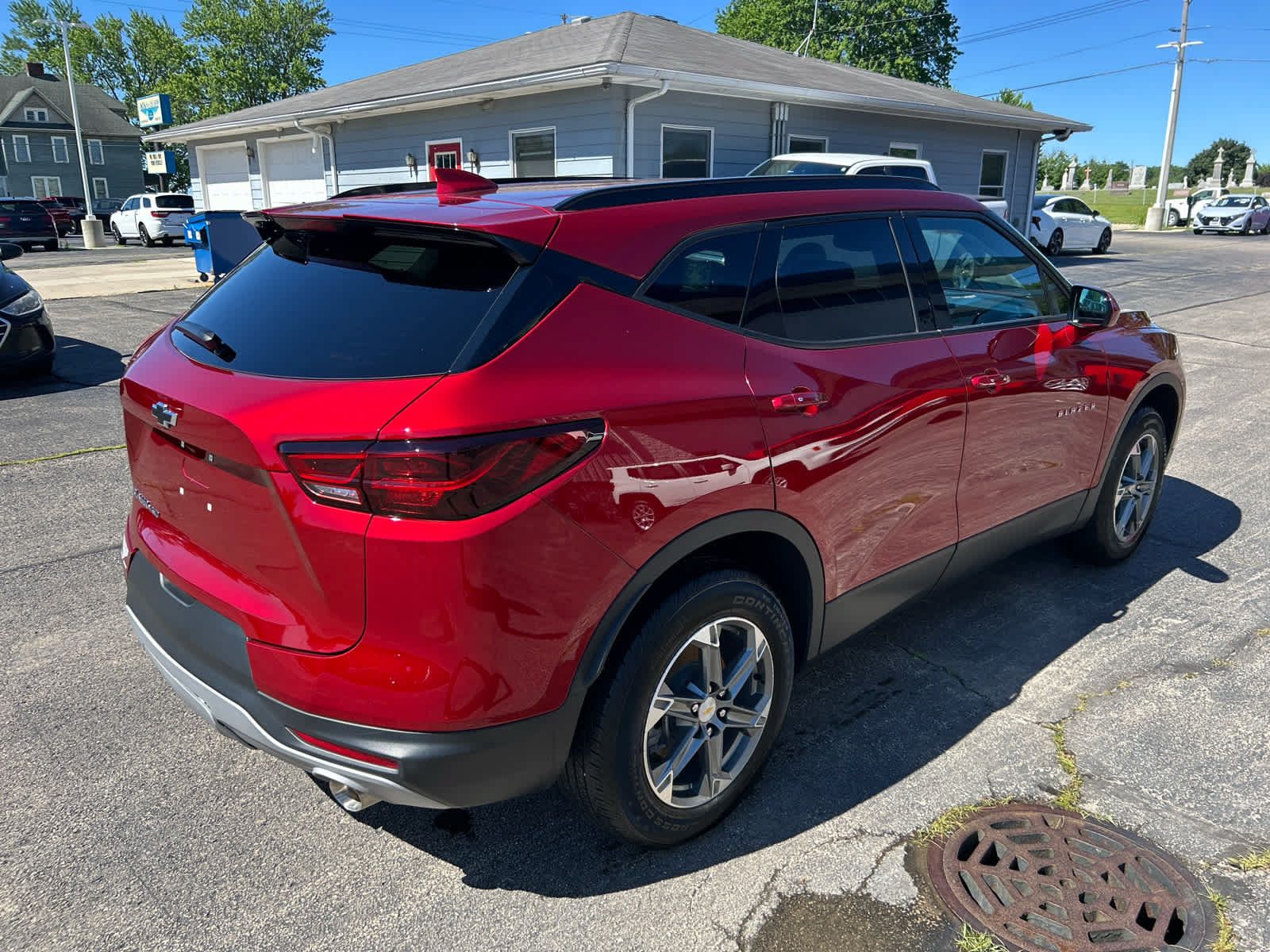 Used 2023 Chevrolet Blazer LT w/ Convenience Package AWD/4WD image 3
