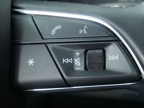 Used 2022 Audi Q3 2.0T Premium w/ Convenience Package image 21