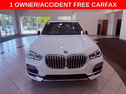 Used 2021 BMW X5 xDrive45e w/ Executive Package 3 AWD/4WD image 2