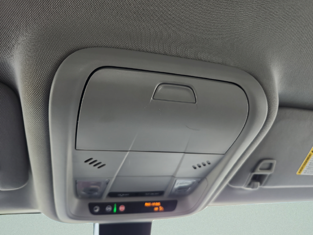 Used 2024 Chevrolet Equinox LT AWD/4WD image 17
