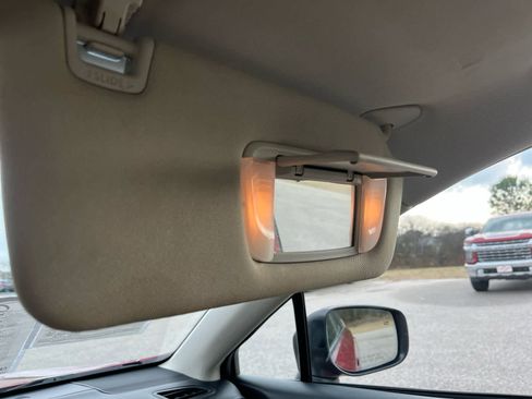 Used 2018 Subaru Legacy 2.5i Premium image 21