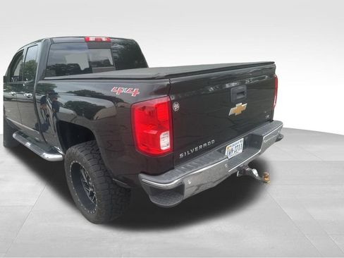 Used 2016 Chevrolet Silverado 1500 LTZ w/ Sport Package AWD/4WD image 18