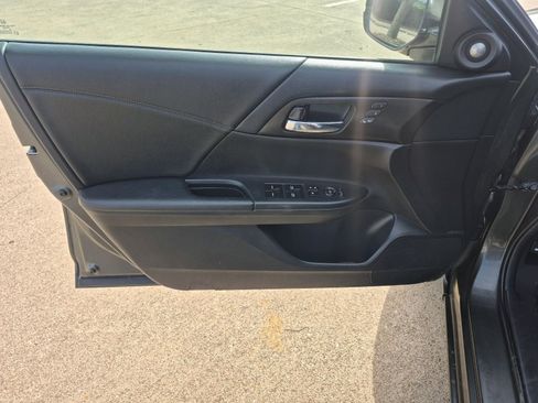 Used 2013 Honda Accord EX-L image 11