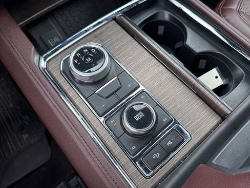 Used 2023 Ford Expedition Max Limited image 20