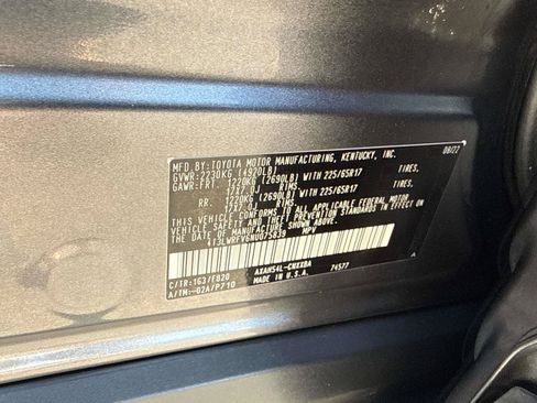 Used 2022 Toyota RAV4 LE AWD/4WD image 27