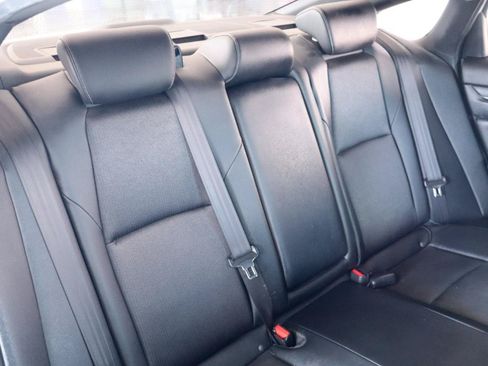 Used 2019 Honda Accord Sport image 36
