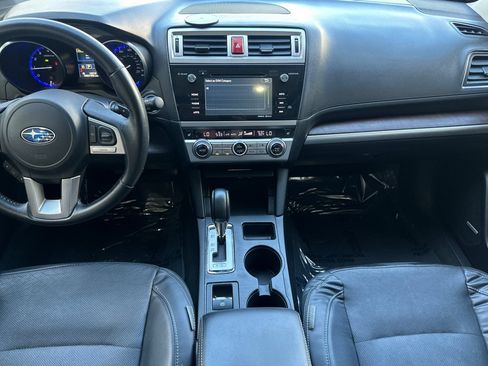 Used 2017 Subaru Outback 2.5i Limited w/ Popular Package #5 AWD/4WD image 15