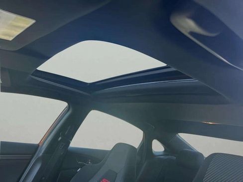 Used 2019 Honda Civic Si image 8