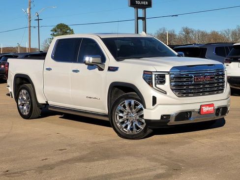 Used 2024 GMC Sierra 1500 Denali w/ Denali Reserve Package image 2