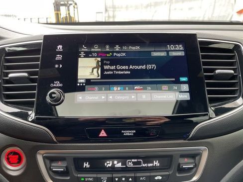 Used 2022 Honda Pilot TrailSport image 16