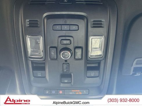 Used 2024 GMC Yukon Denali w/ Advanced Technology Package AWD/4WD image 16