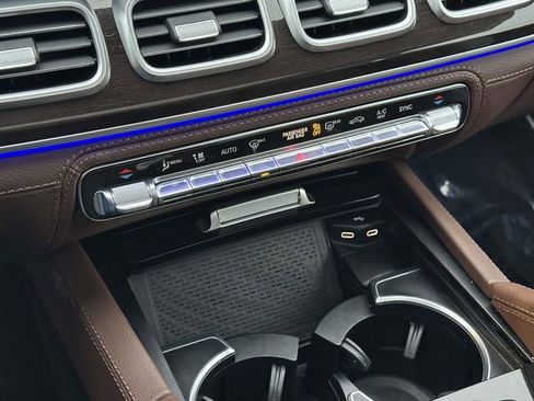 Used 2024 Mercedes-Benz GLE 350 4MATIC image 34