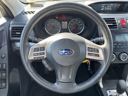 Used 2015 Subaru Forester 2.5i Premium image 12