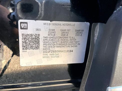 Used 2022 Chevrolet Bolt EUV Premier w/ Sun & Sound Package image 34