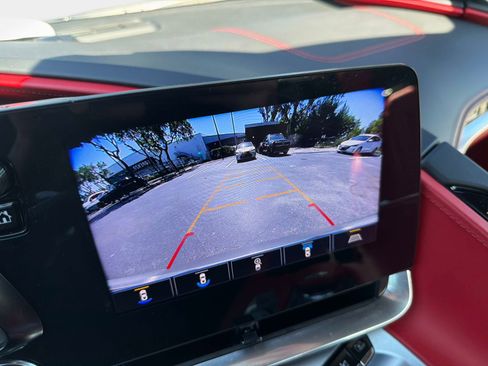 Used 2023 Chevrolet Corvette Stingray Premium Conv w/ Z51 Performance Package RWD image 35