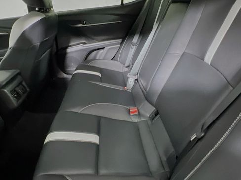 Used 2025 Toyota Camry SE FWD image 29