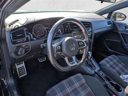 Used 2021 Volkswagen GTI S image 9