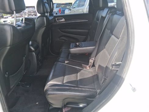 Used 2017 Jeep Grand Cherokee Limited w/ Luxury Group II RWD image 18