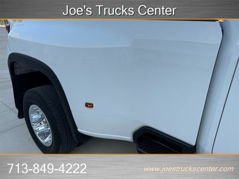 Used 2021 Chevrolet Silverado 3500 LTZ w/ LTZ Convenience Package image 48