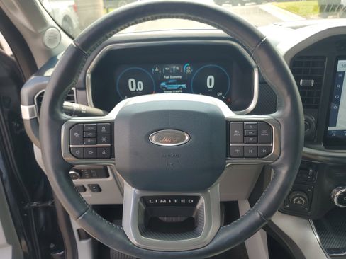 Used 2022 Ford F150 Limited image 14