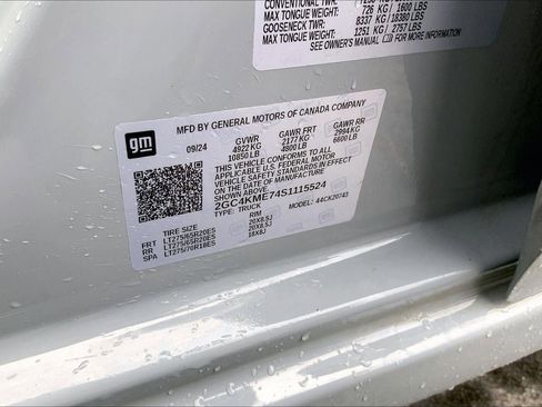 Used 2025 Chevrolet Silverado 2500 Custom w/ Custom Value Package image 30