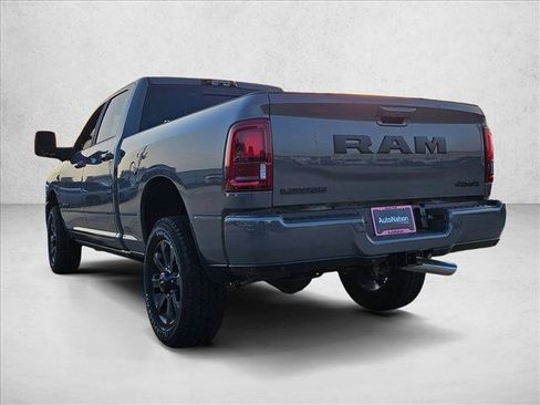 New 2026 RAM 2500 Laramie AWD/4WD image 9