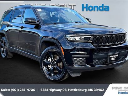 Used 2023 Jeep Grand Cherokee L Laredo