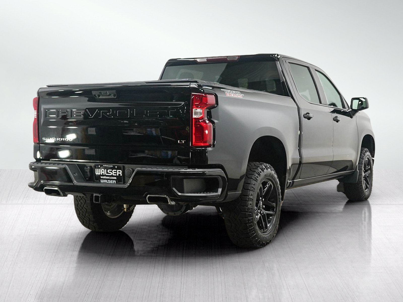 Used 2022 Chevrolet Silverado 1500 LT Trail Boss w/ Protection Package AWD/4WD image 5