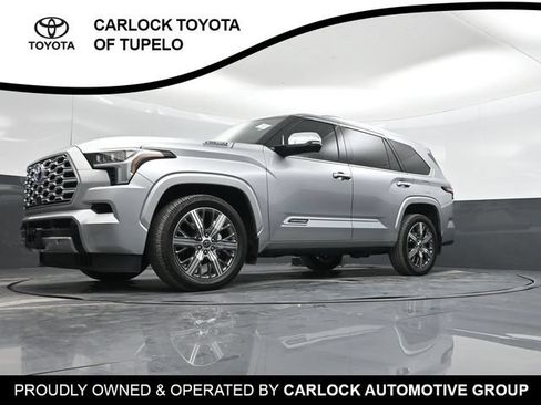 Used 2023 Toyota Sequoia Capstone RWD image 58