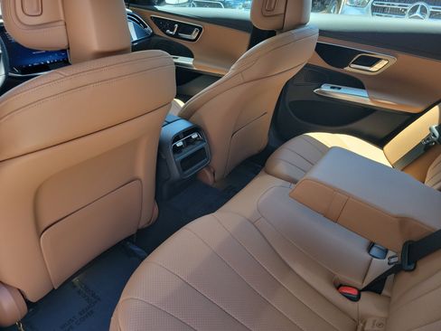 New 2026 Mercedes-Benz E 350 Sedan image 12