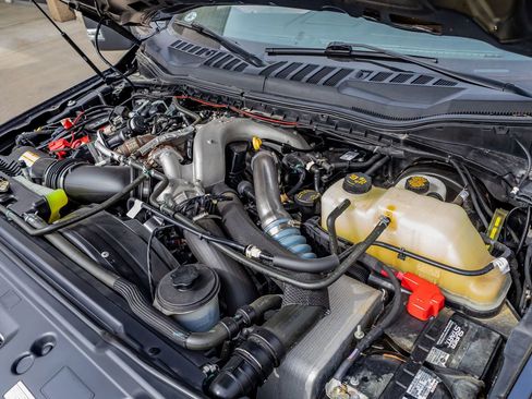 Used 2021 Ford F250 Lariat w/ Lariat Ultimate Package image 39