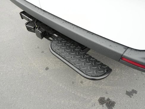 New 2026 Mercedes-Benz Sprinter 144 Cargo image 20