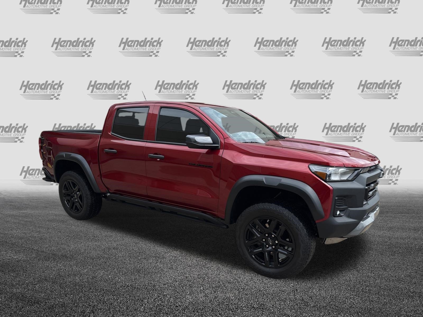 Used 2025 Chevrolet Colorado Trail Boss AWD/4WD image 2