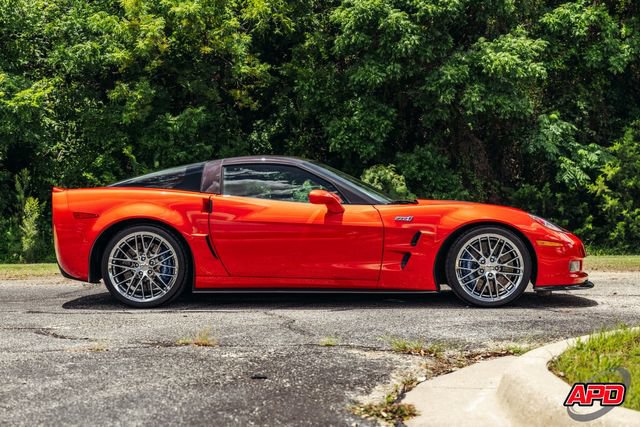 Used 2011 Chevrolet Corvette ZR1 w/ Preferred Equipment Group RWD image 9