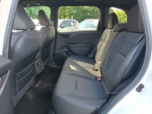 Used 2026 Subaru Forester Premium AWD/4WD image 10