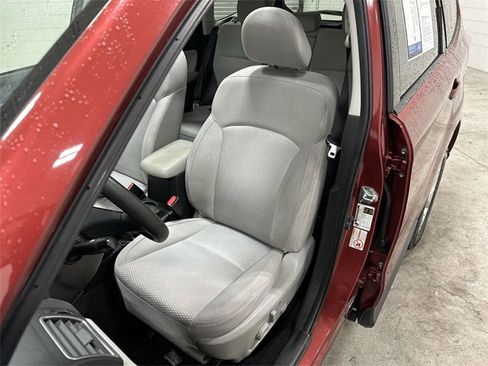 Used 2016 Subaru Forester 2.5i Premium w/ All-Weather Package image 13