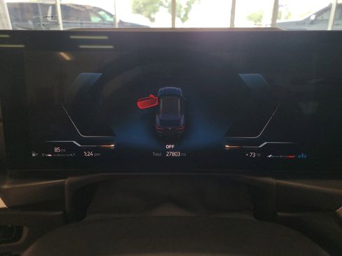 Used 2024 BMW 430i Convertible image 23