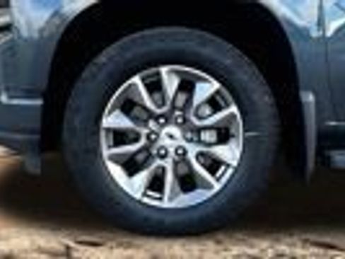 Used 2020 Chevrolet Silverado 1500 RST image 3