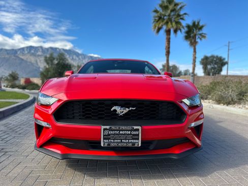 Used 2021 Ford Mustang Premium RWD image 8