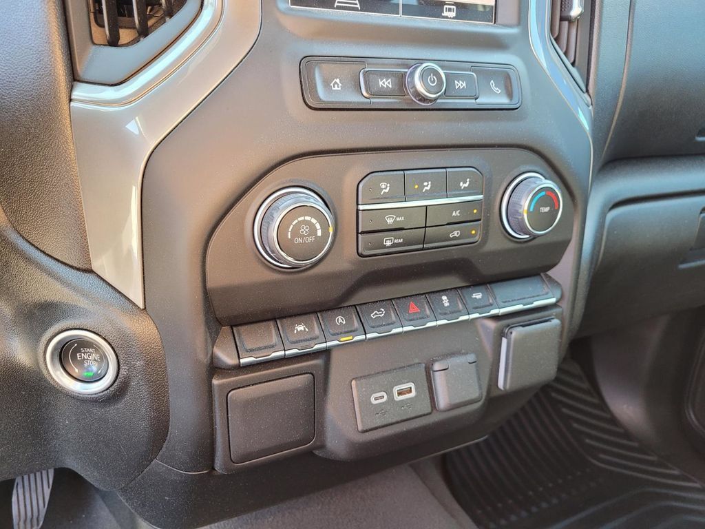 Used 2023 Chevrolet Silverado 1500 Custom RWD image 22