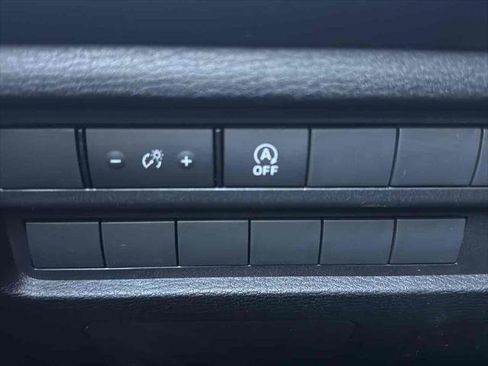 New 2026 Mitsubishi Outlander ES image 17