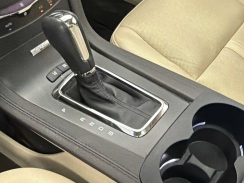 Used 2014 Lincoln MKT AWD w/ Equipment Group 201A image 30