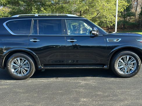 Certified 2024 INFINITI QX80 Luxe w/ Cargo Package image 30