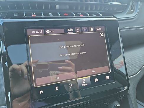 New 2025 Jeep Grand Cherokee Altitude image 52