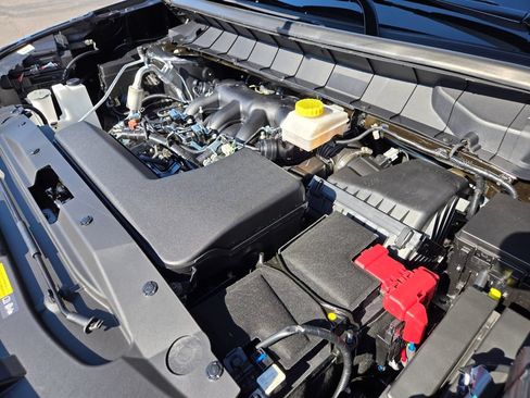 Certified 2026 Nissan Pathfinder SV AWD/4WD image 22