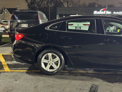 Used 2022 Chevrolet Malibu LS image 7