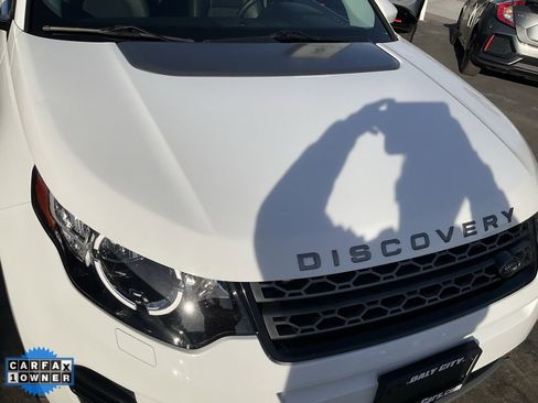 Used 2019 Land Rover Discovery Sport SE image 74